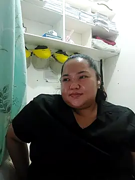 LianaCruzado webcam