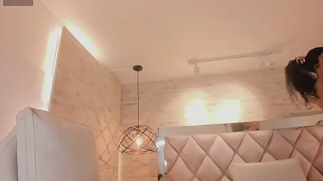 grace_daviss webcam