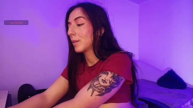 Nicolwhitee webcam