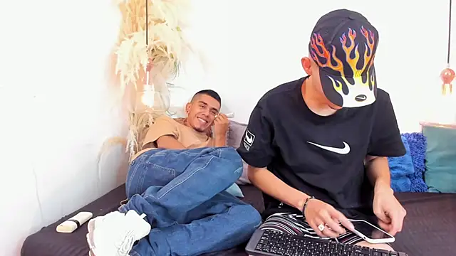 your_d0ll1 webcam
