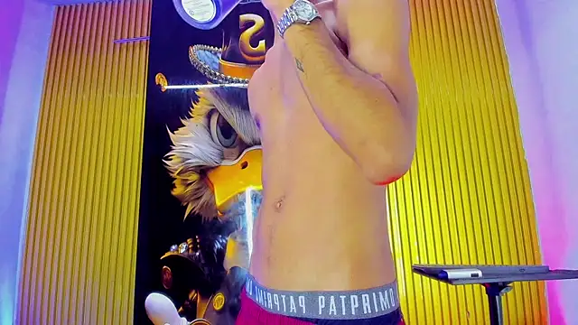 Guys_Latino_Hot webcam