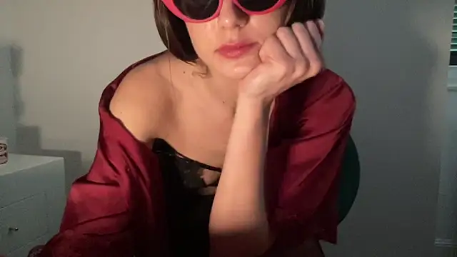 slowvenomxx - SlowVenomXX's free webcam