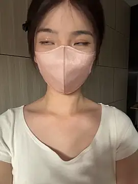 gougou13 live sex cam
