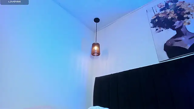 dolly_zoe webcam