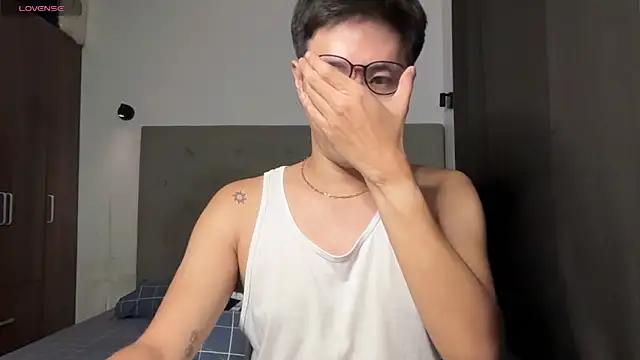 Addictiveboi webcam