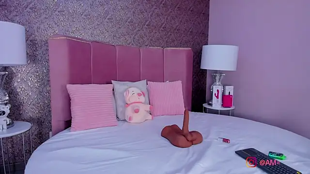 amber_sparkle webcam