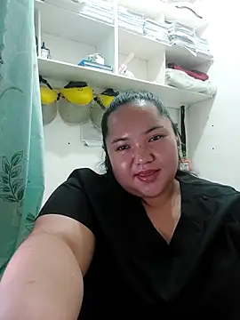 LianaCruzado webcam