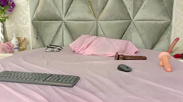 Miaa_Grace_ webcam