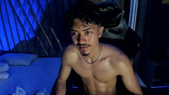 NicolaiKarav webcam