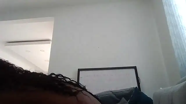 JadaMillss webcam