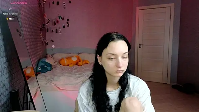 LuxuryLoverss webcam