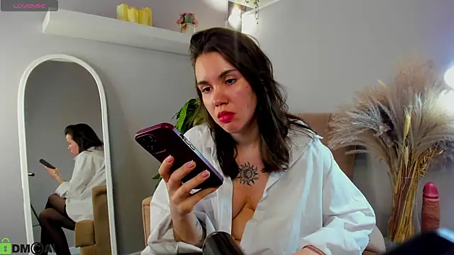 Sinful-Kittyyy webcam