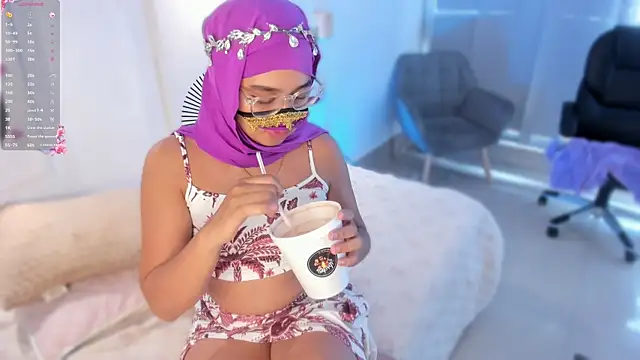 LaylaTemptMe webcam
