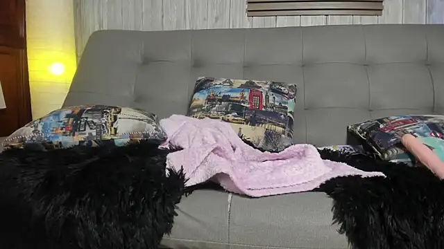Luna__Cortez webcam