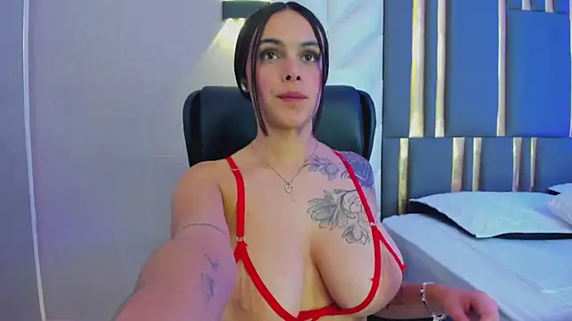 ChloeHarper_ webcam