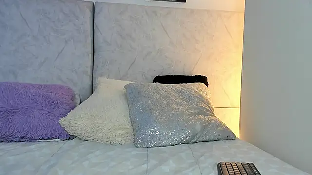 naomiii__ webcam