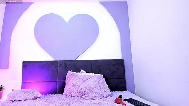 Lola_sweeet18 webcam
