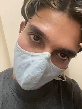 Lush_25 webcam