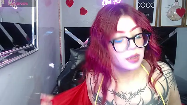 Red_Bunny_v webcam