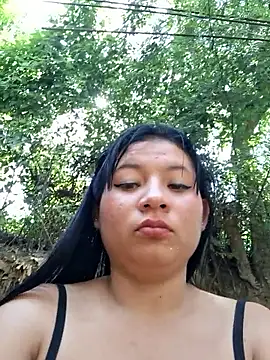 hot-mom22 webcam