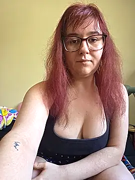 Webcam Model (Ashloves_)  is live.Free join now!