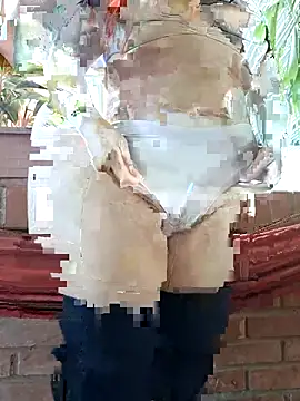 Mechi-Dirty webcam