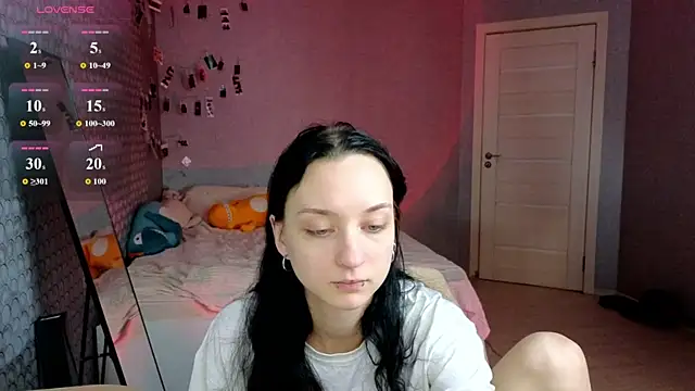 LuxuryLoverss webcam