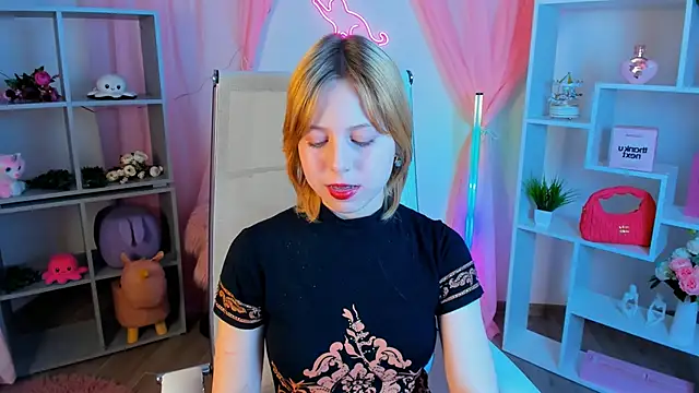 VivienneHebert webcam