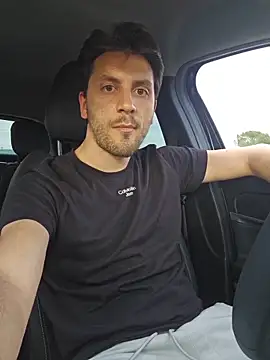 italianass94 webcam