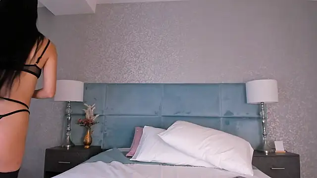Larissa_Luna webcam