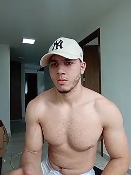 Maxx_valiant webcam