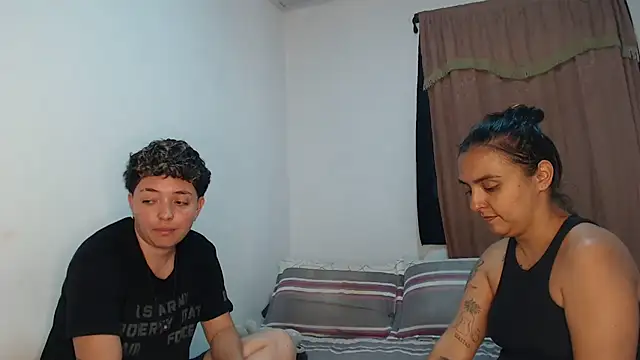 kathy_luisa webcam