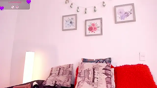 mely_rosse_ webcam