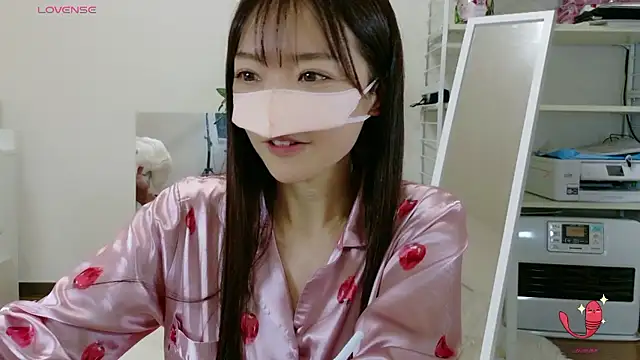 momochan88 (F milf) - 全裸になって透明ディルドでまんずりして「剃毛チケチャ」