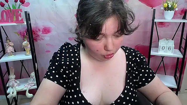 neonilalisova (F teen) - Make me throb with vibrations🥵🔥