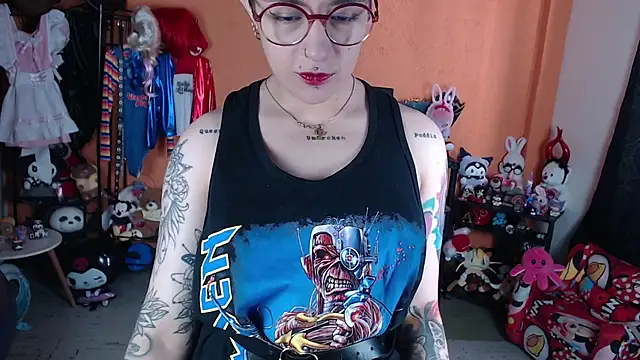 MissMiia2 webcam