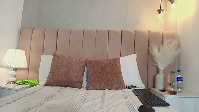 Sofiaa_Millerr webcam