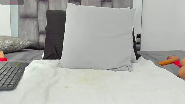 alyssia_ocean webcam