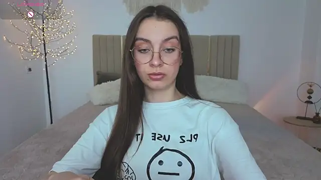 Real_cutie1 webcam
