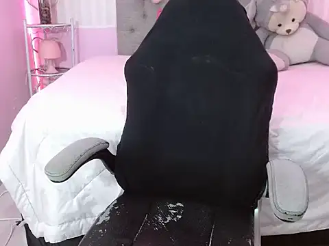 Naughty_sofi webcam