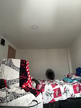 Webcam Model (sexy_black31)  is live.Free join now!