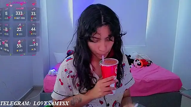 Lovelyamyy webcam