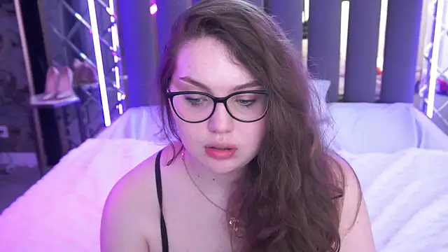 LuxSopphia webcam