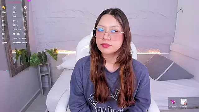 lanna_18_ webcam