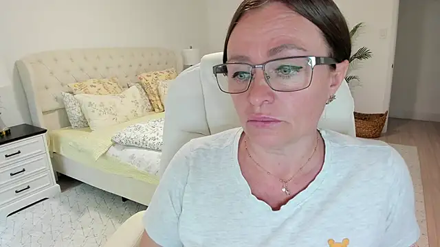 Vika73 webcam