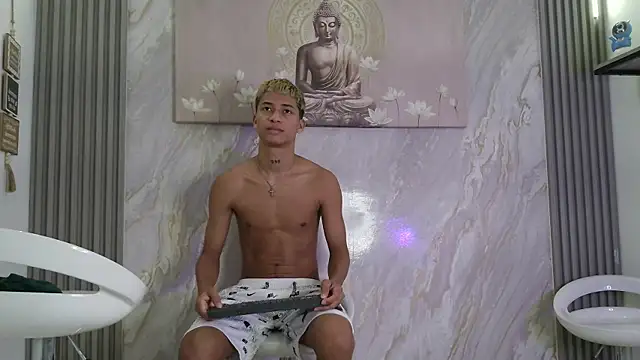 GOLD_BOYS webcam