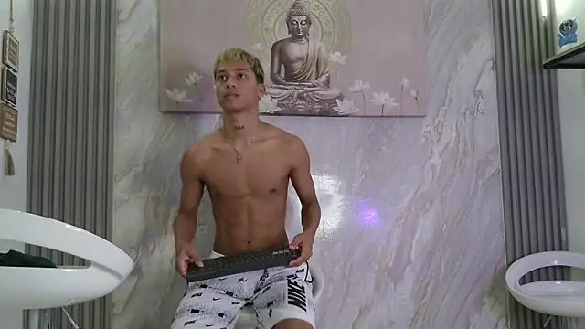 GOLD_BOYS webcam