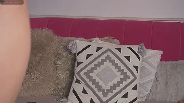 LoriMinelli webcam