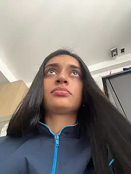 leilani_X webcam