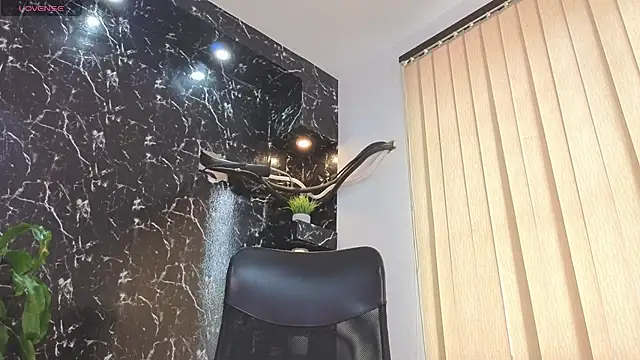 Alexander_ferre webcam